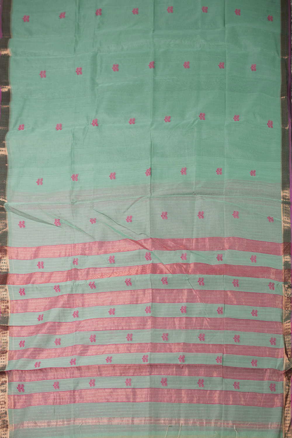 Ruiphool Butta on Light Green Maheshwari Silk Cotton saree