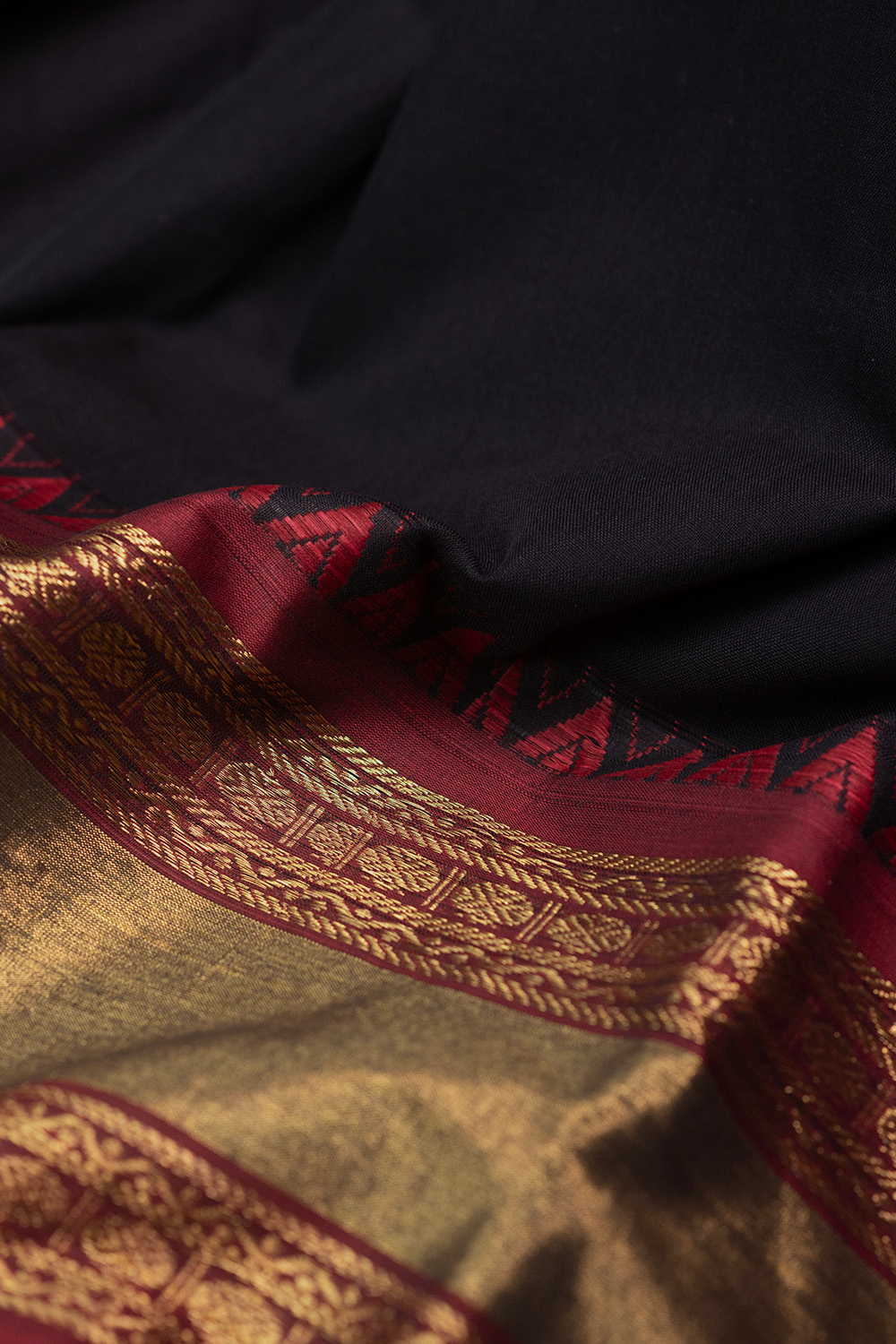 Border Fabrics - Matkatus 