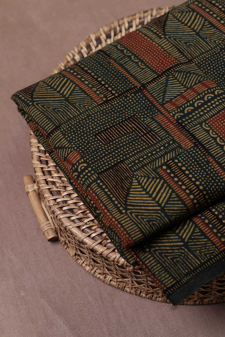 Block Printed Fabric - Matkatus 