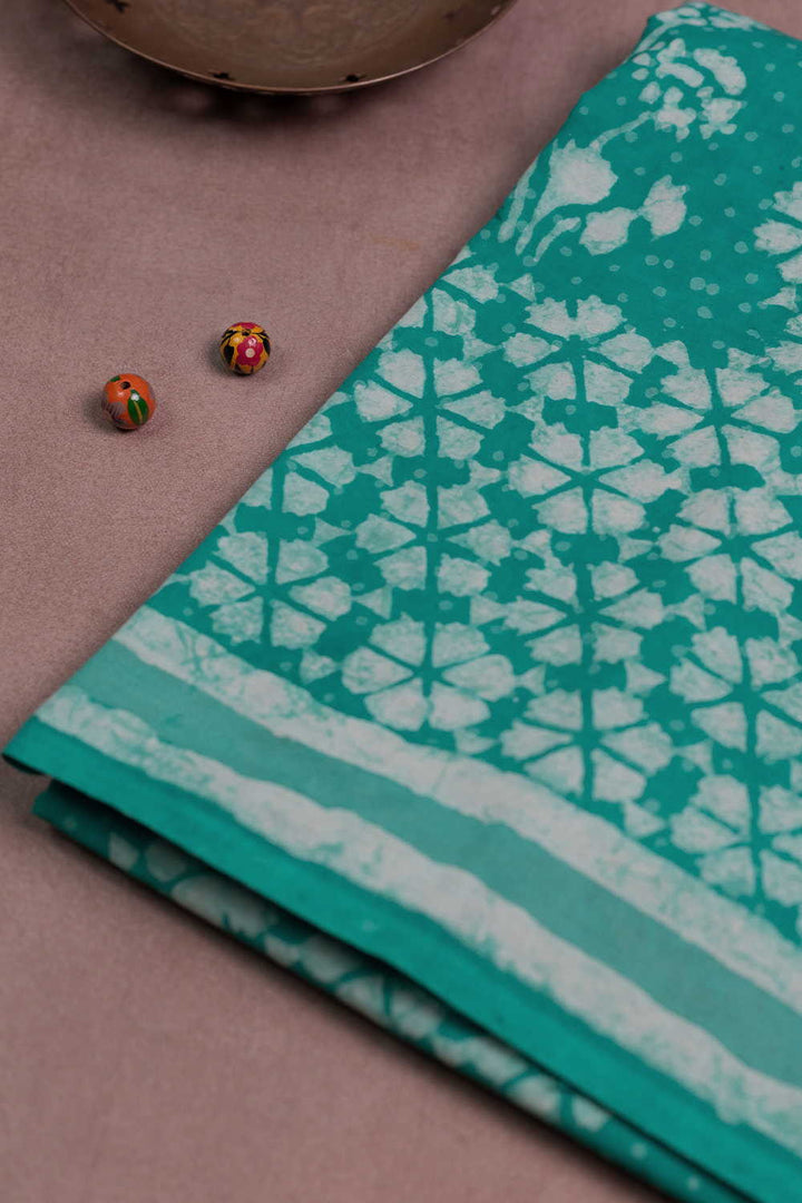 Mul Mul Cotton saree - Matkatus