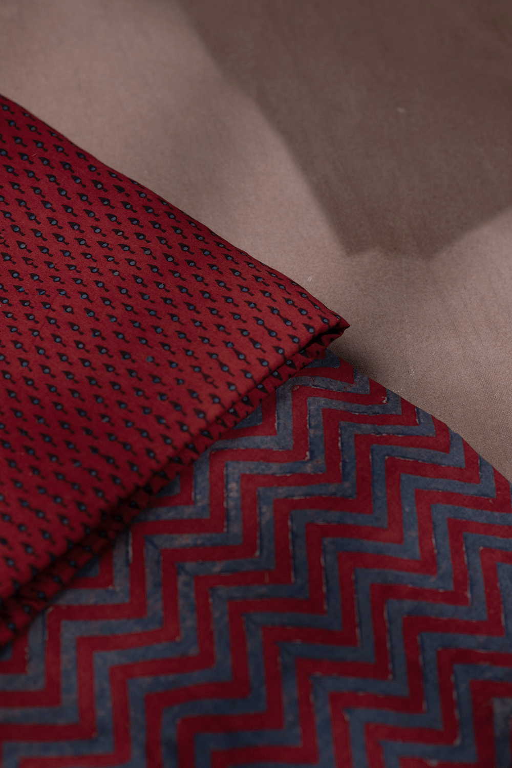 Unstitched Suits - Matkatus 