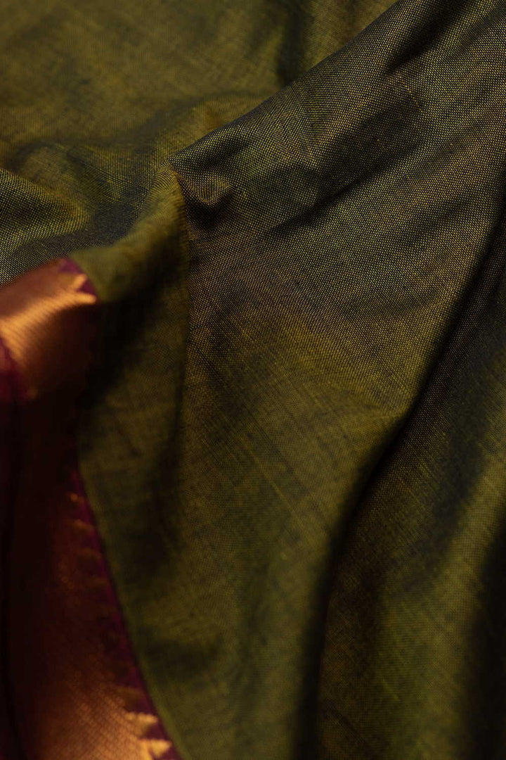 Border Fabrics - Matkatus 