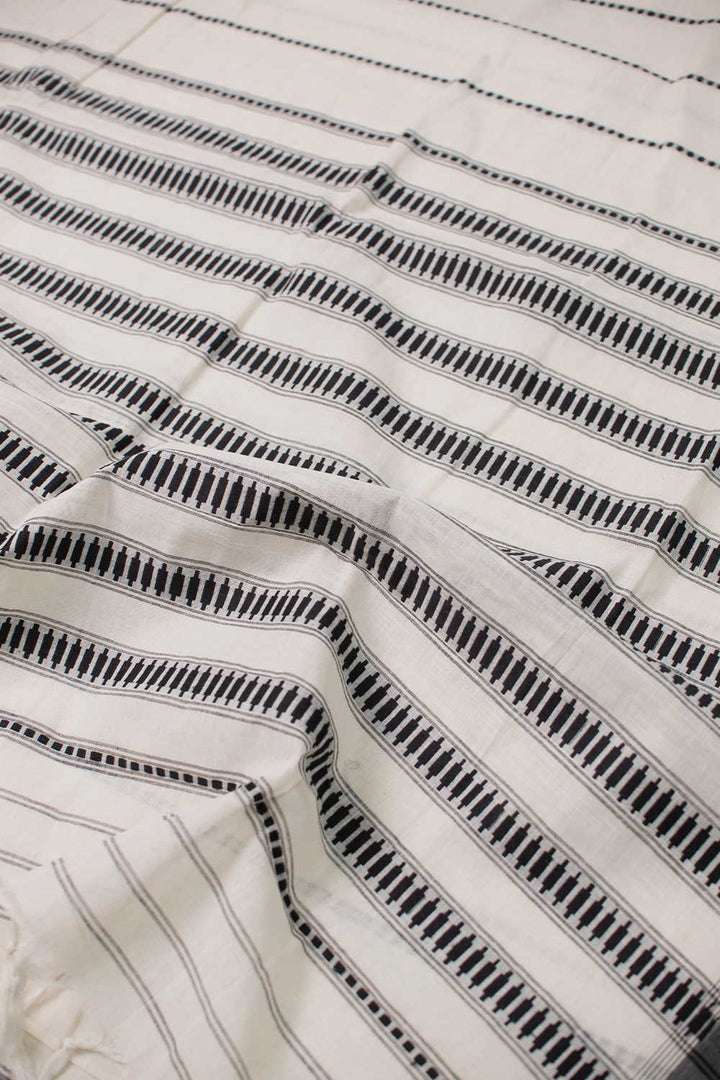 Sarees - Matkatus 