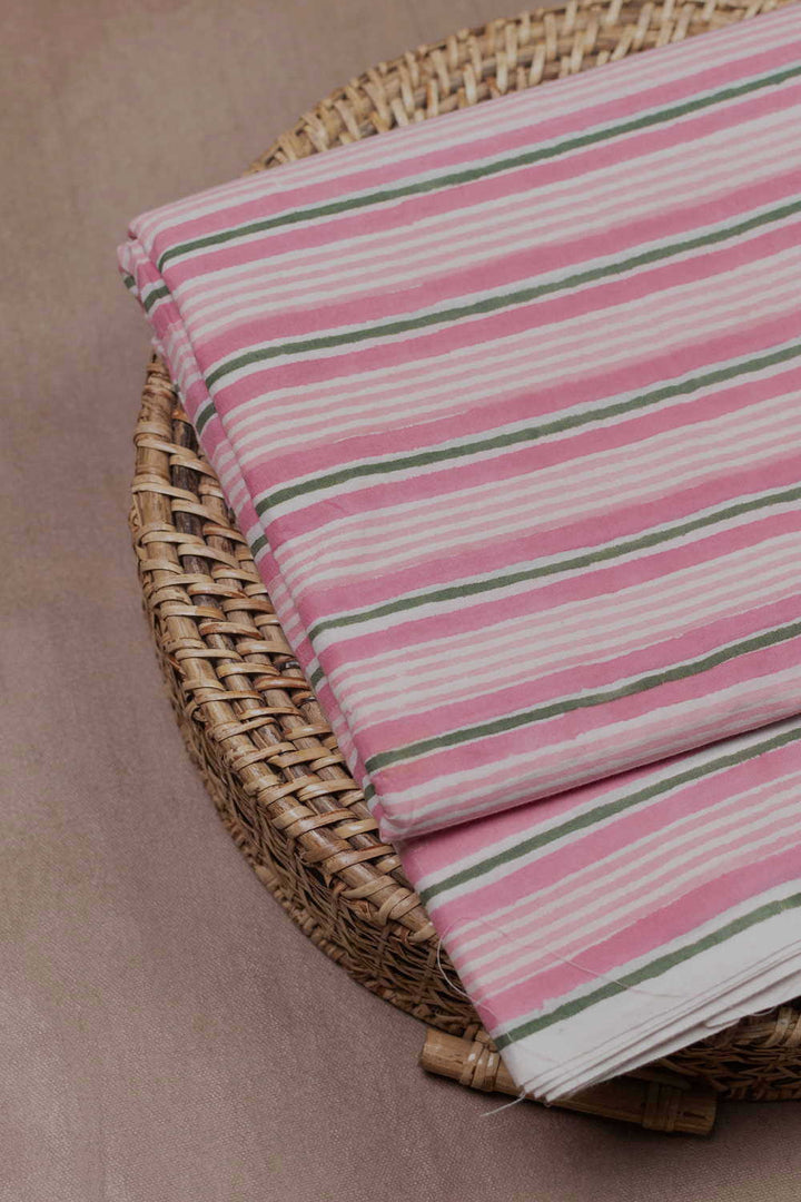 Hand block printed Sanganeri cotton fabric with floral motifs - Matkatus 