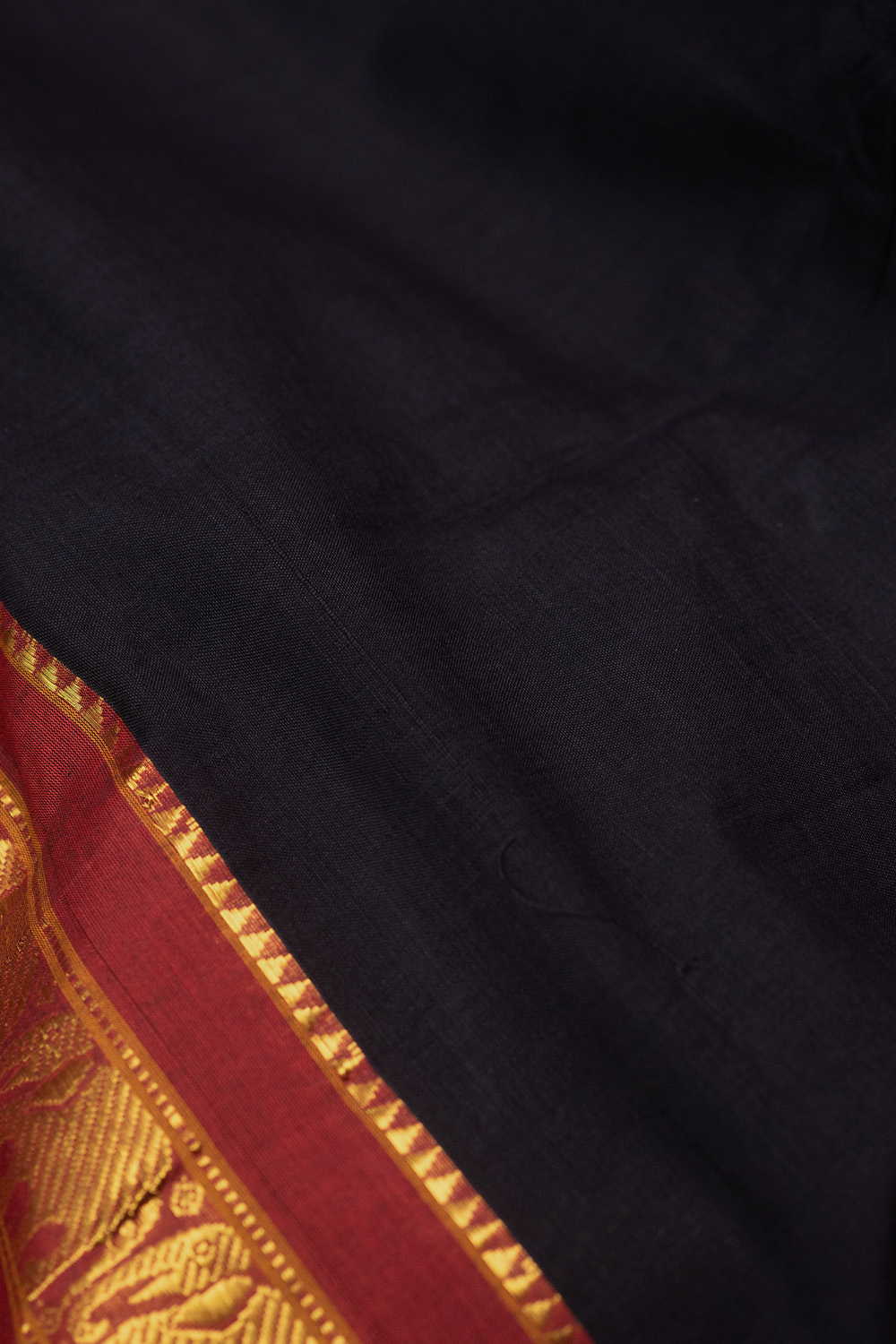 Border Fabrics - Matkatus 