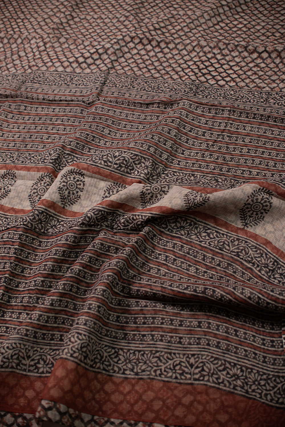 Sarees - Matkatus 