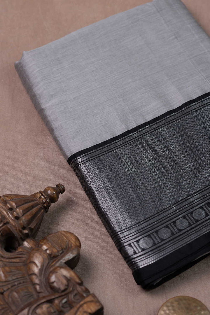 Cotton Fabric -  Matkatus 