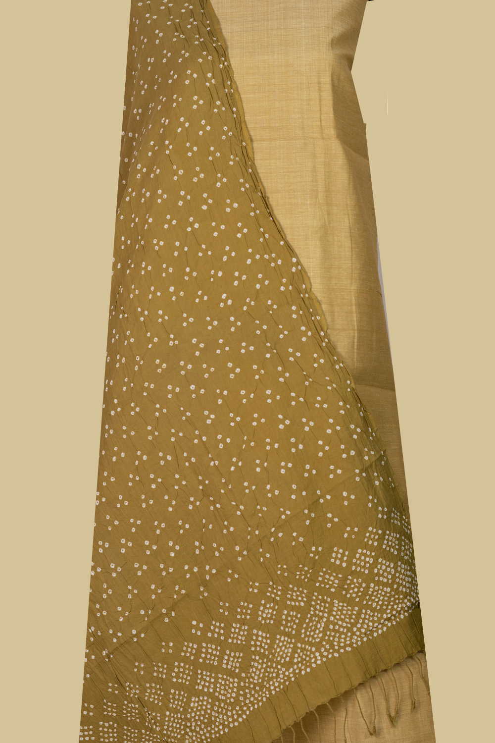 Unstitched Suits - Matkatus 