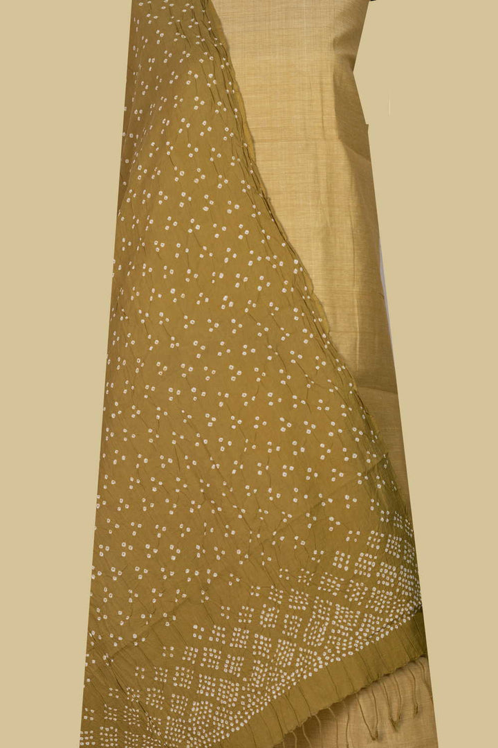 Unstitched Suits - Matkatus 