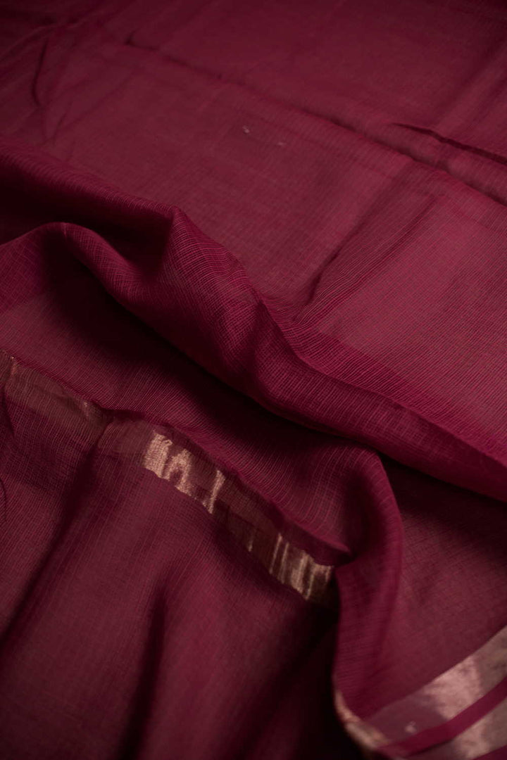 Sarees - Matkatus