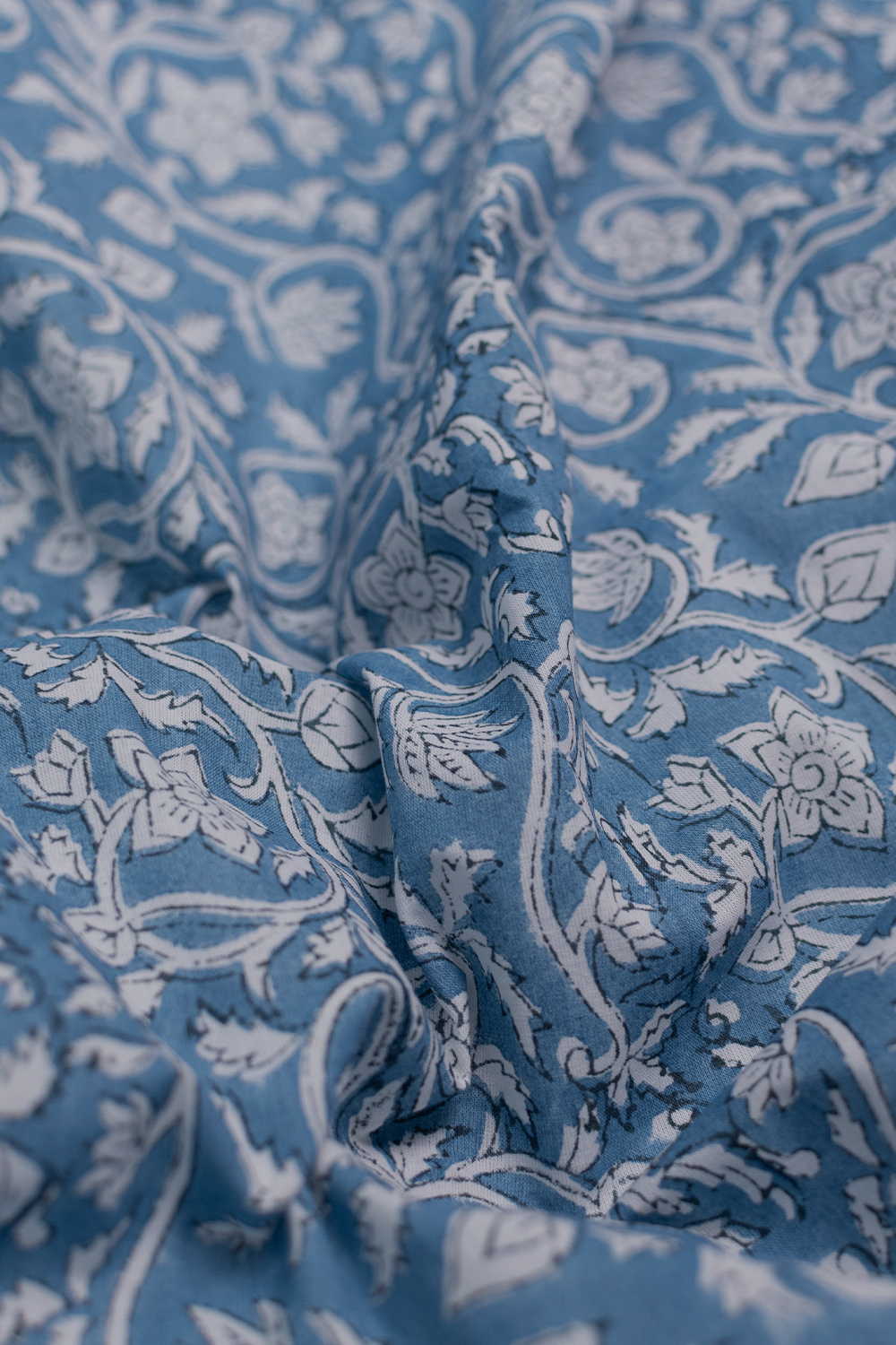 Cotton Fabric-Matkatus 