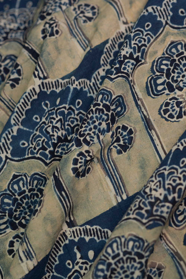 Cotton Fabric - Matkatus 
