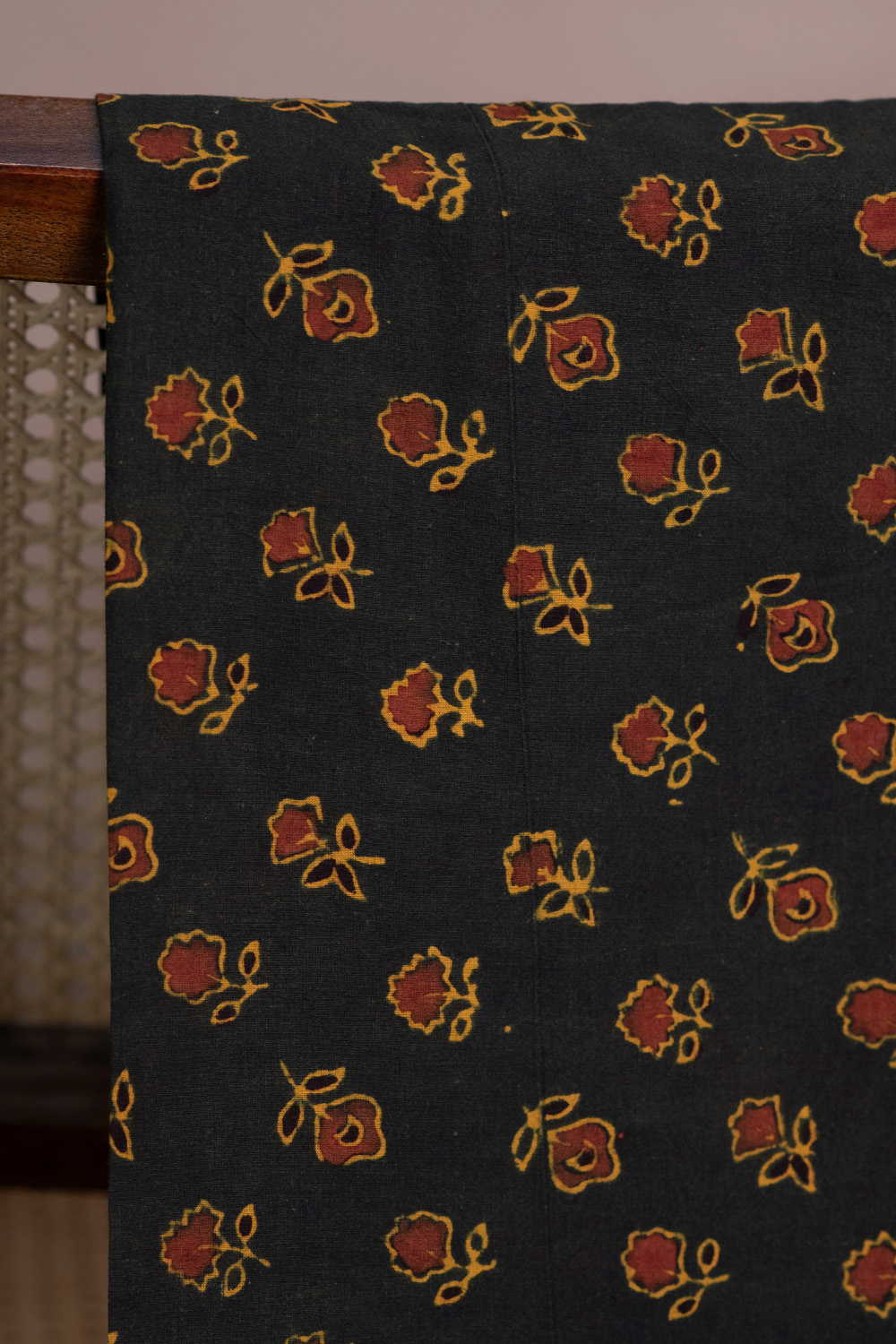 Block Printed Cotton Fabric - Matkatus 