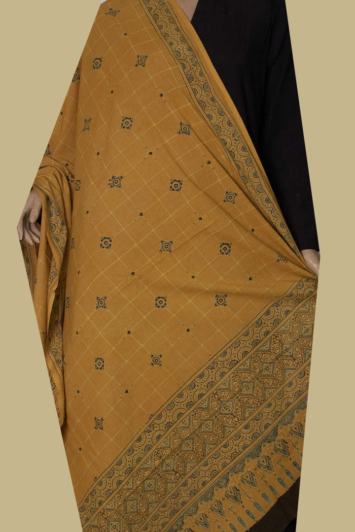Ajrak Cotton Dupatta - Matkatus 