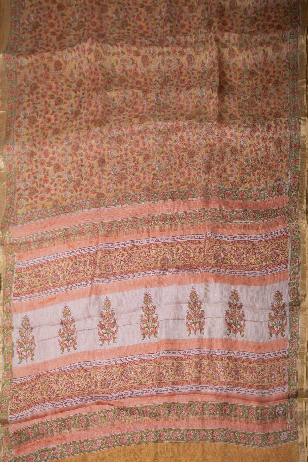 Sarees - matkatus