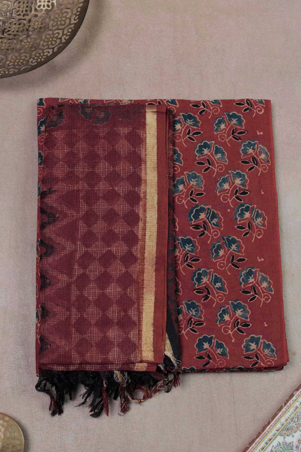 Ajrak print Suits-Matkatus 