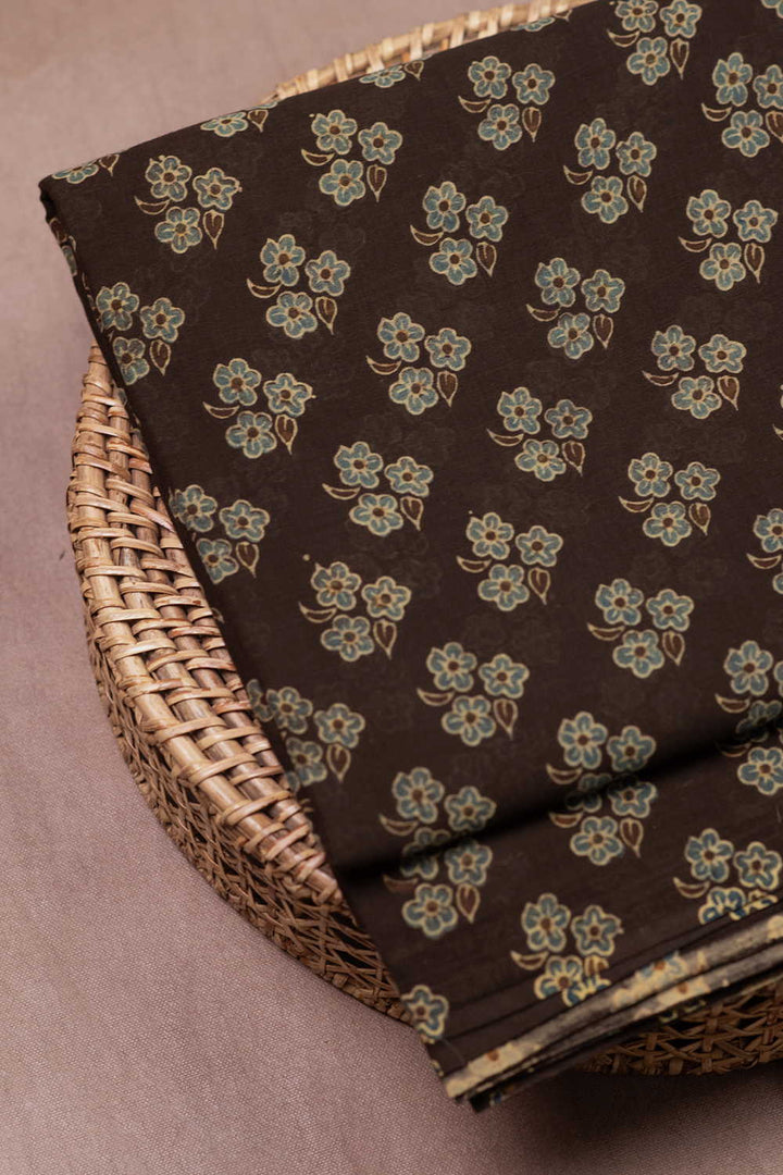 Ajrak Fabric - Matkatus