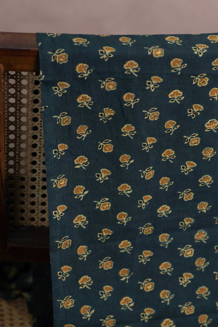 Block Printed Fabric - Matkatus 