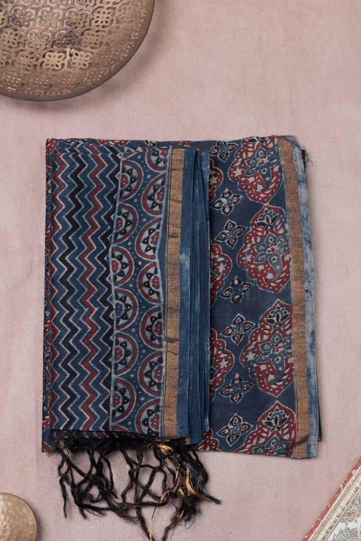 Ajrak Suits-Matkatus 