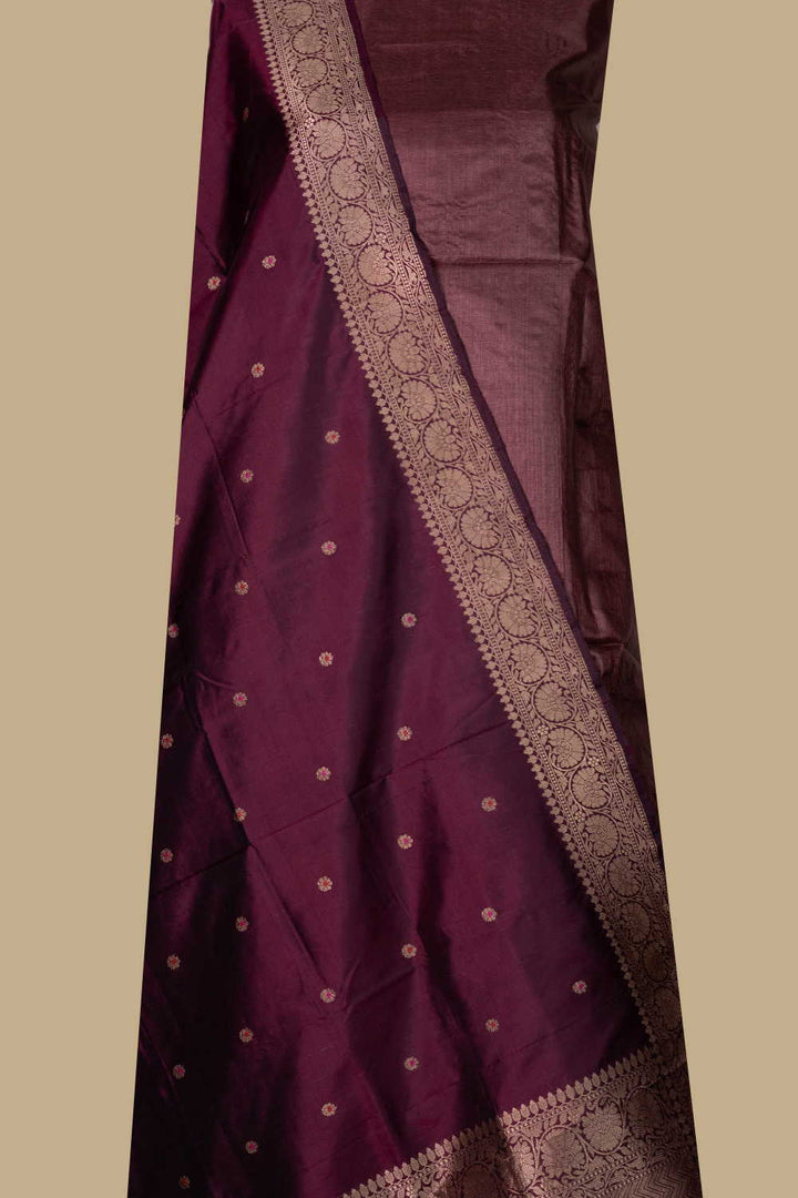 Top and Dupatta - Matkatus 