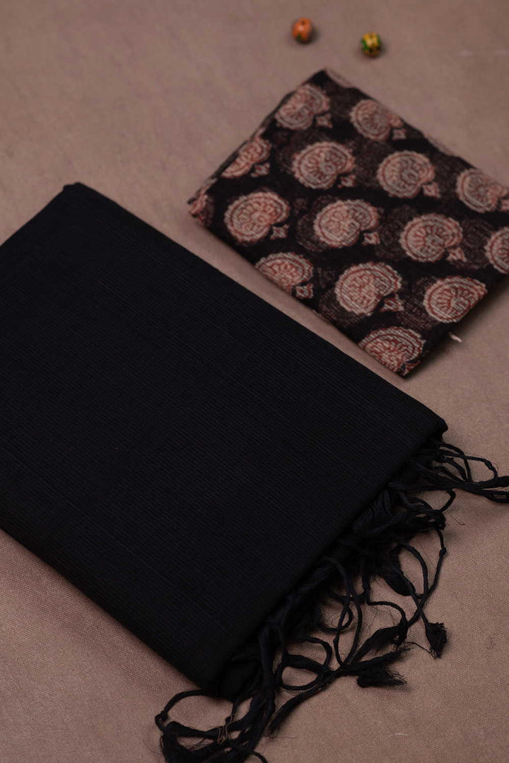 Sarees - Matkatus 