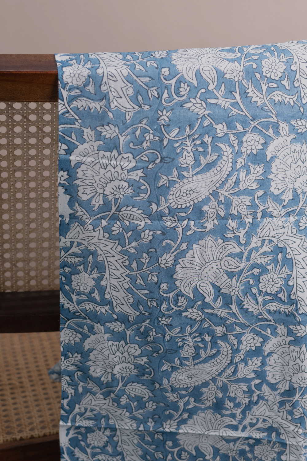 Cotton Fabric-Matkatus 