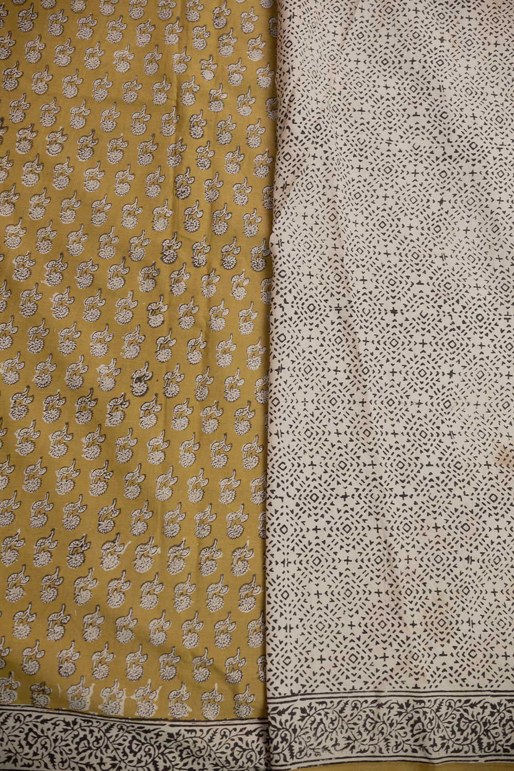 Block Printed Cotton Saree - Matkatus 