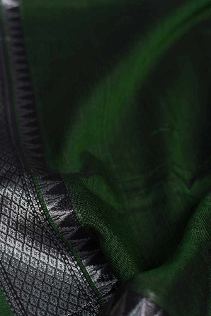 Border Fabrics - Matkatus 
