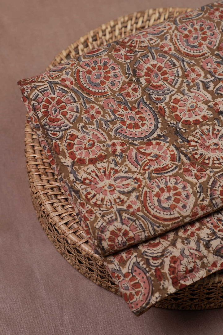Printed Kalamkari Fabric - Matkatus 