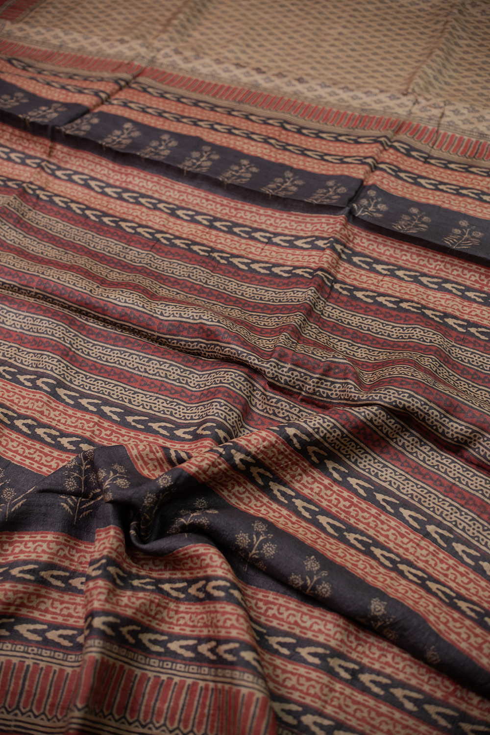 Sarees - Matkatus 