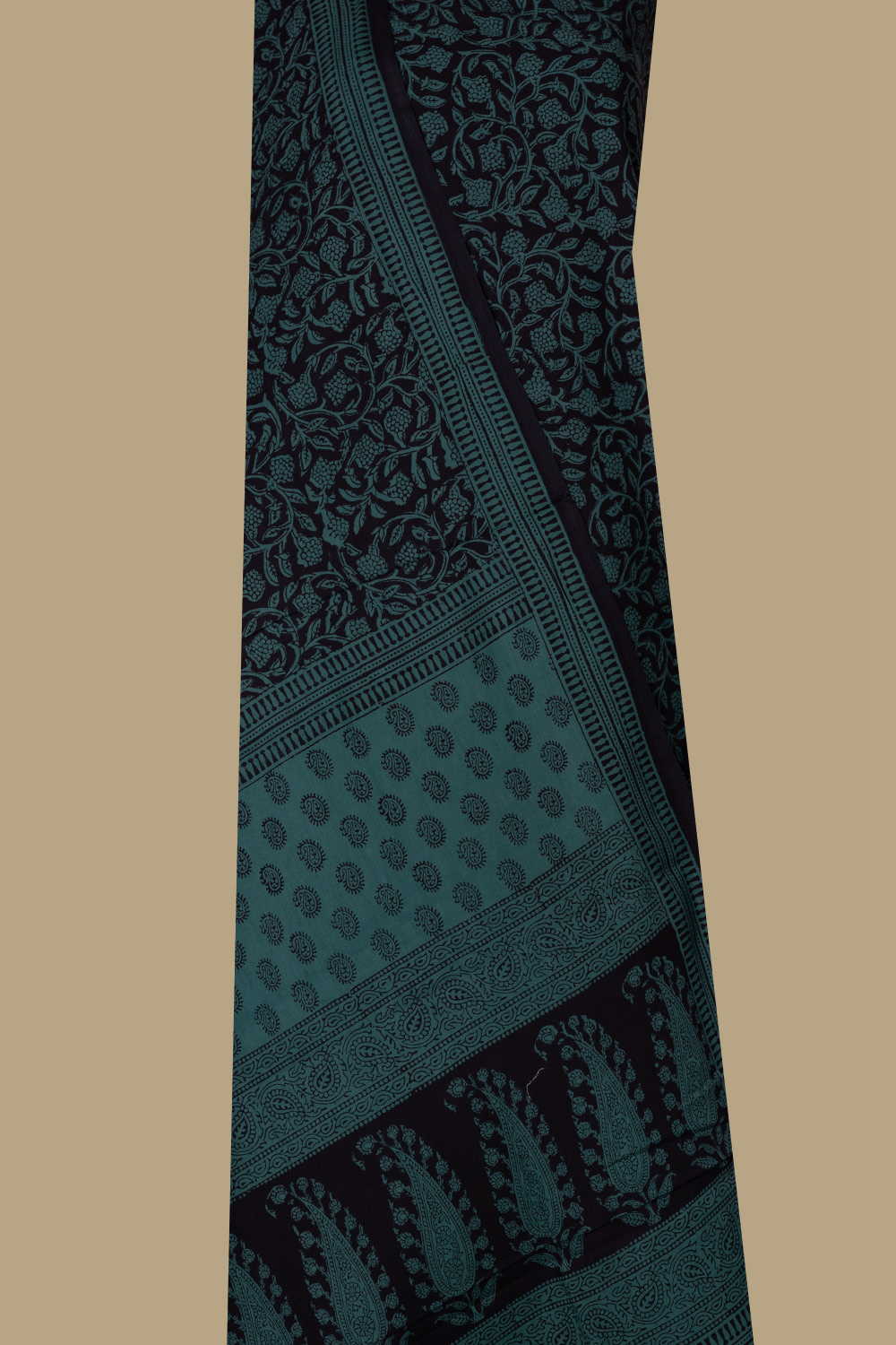 Bagh Suits - Matkatus 