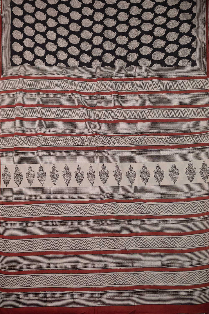 Mul Mul Cotton Saree - Matkatus 