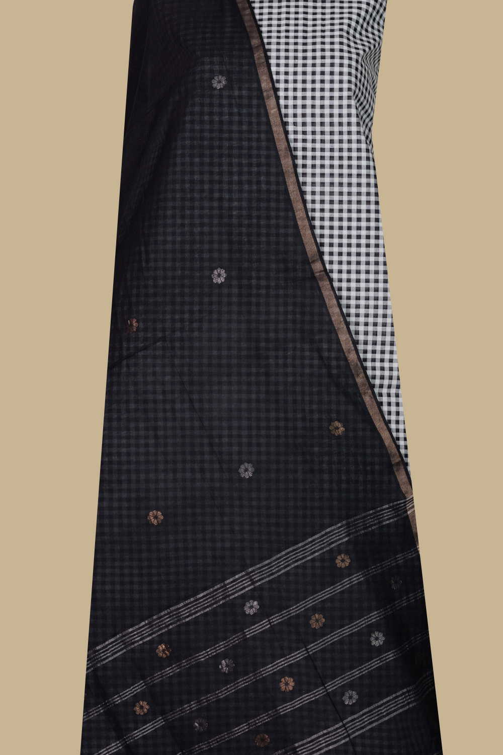 Top and Dupatta - Matkatus 