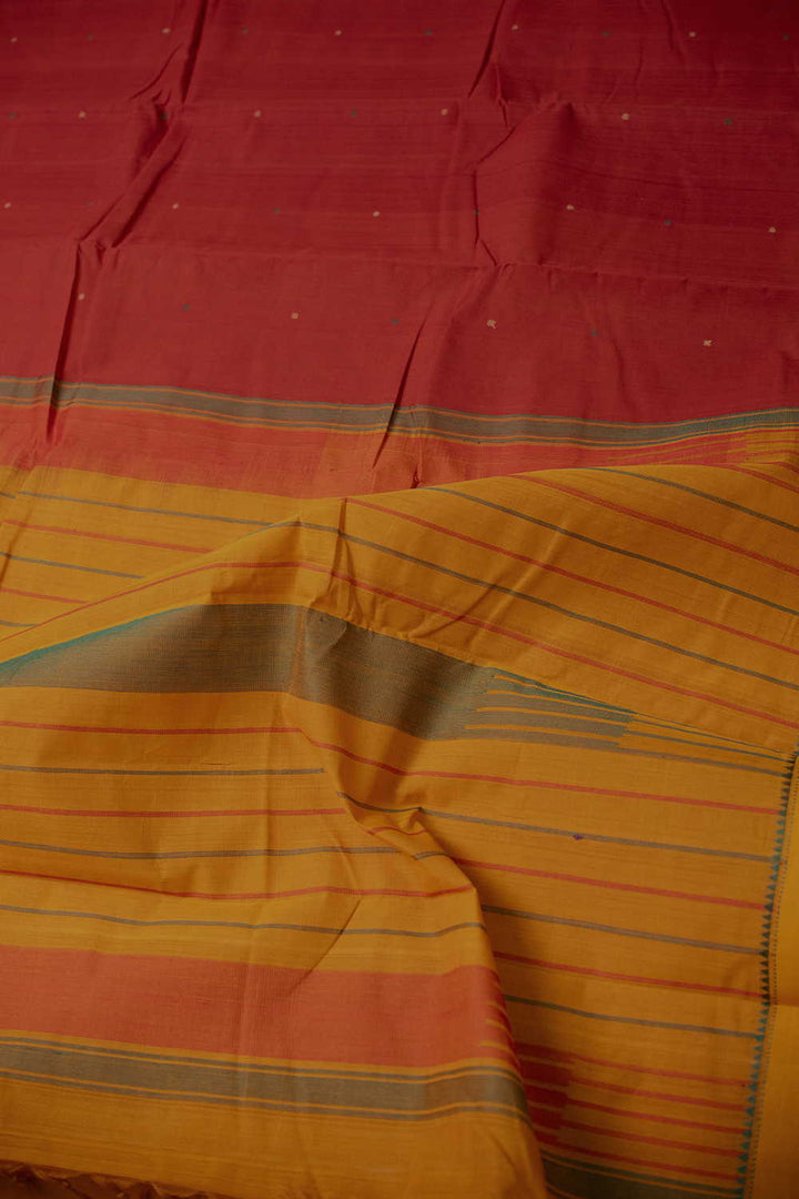 Sarees - Matkatus 