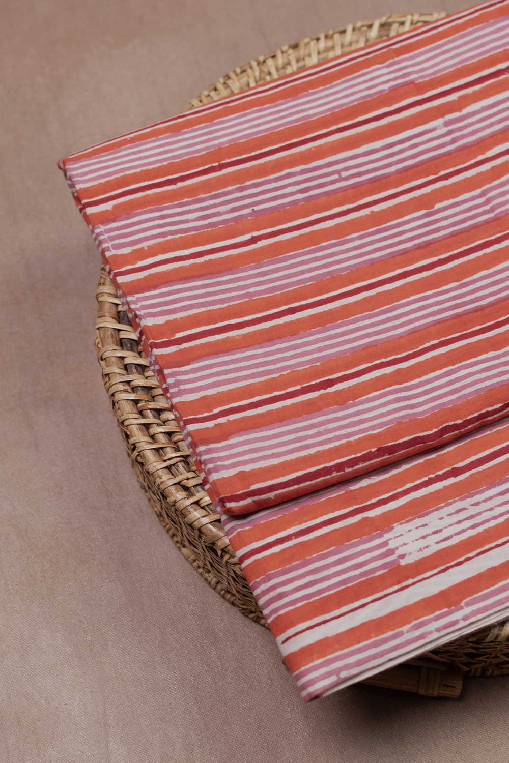 Hand block printed Sanganeri cotton fabric with floral motifs - Matkatus 