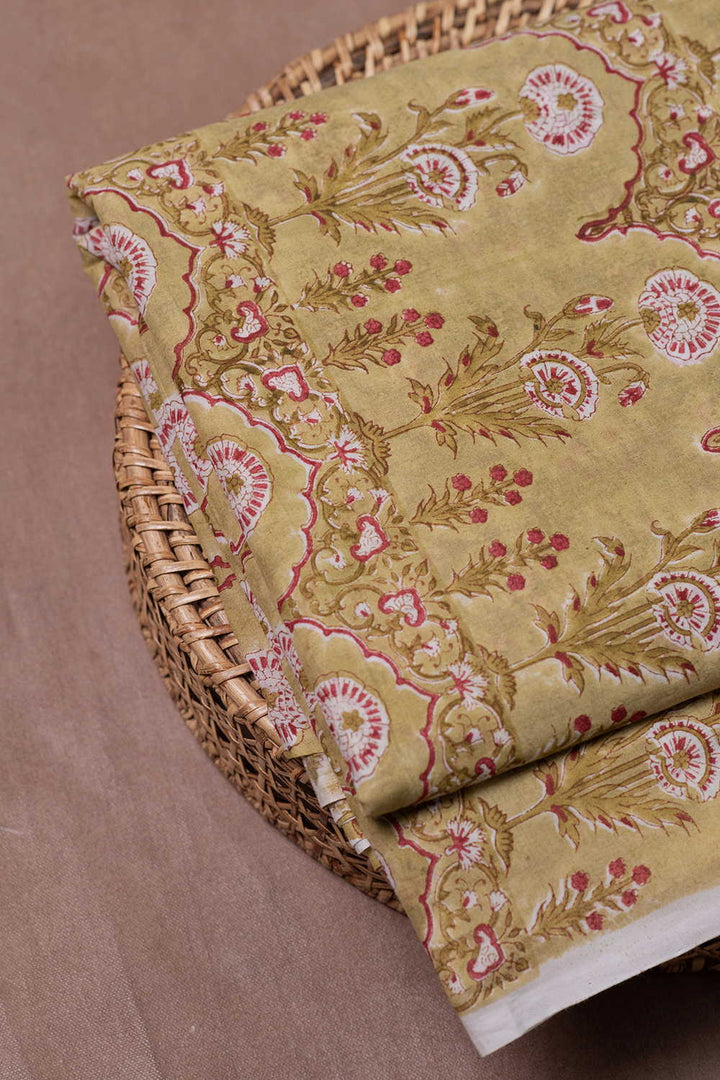 Cotton Fabric - Matkatus 