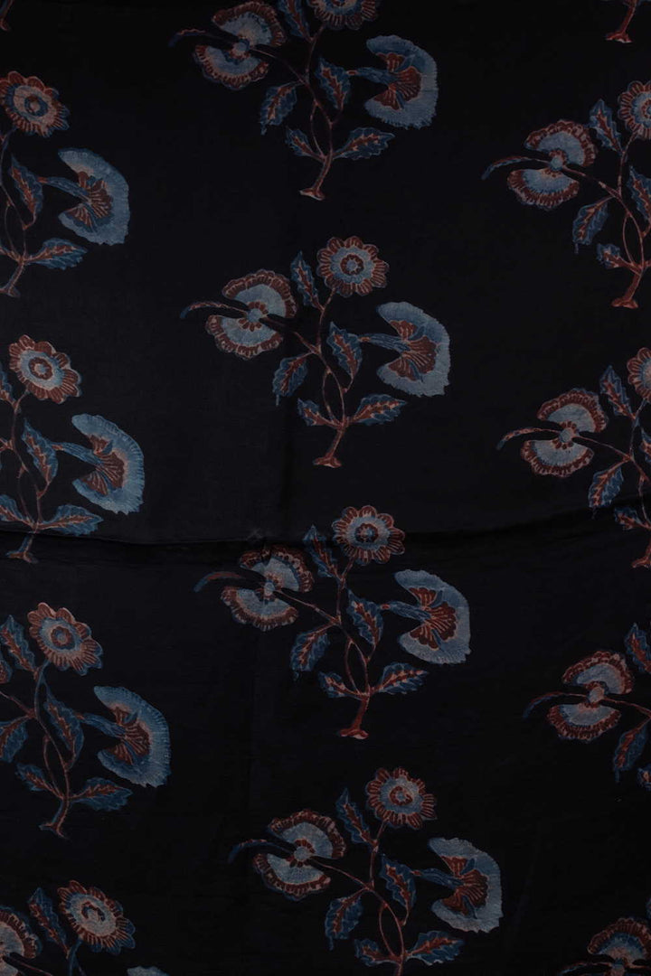 Silk Fabrics - Matkatus