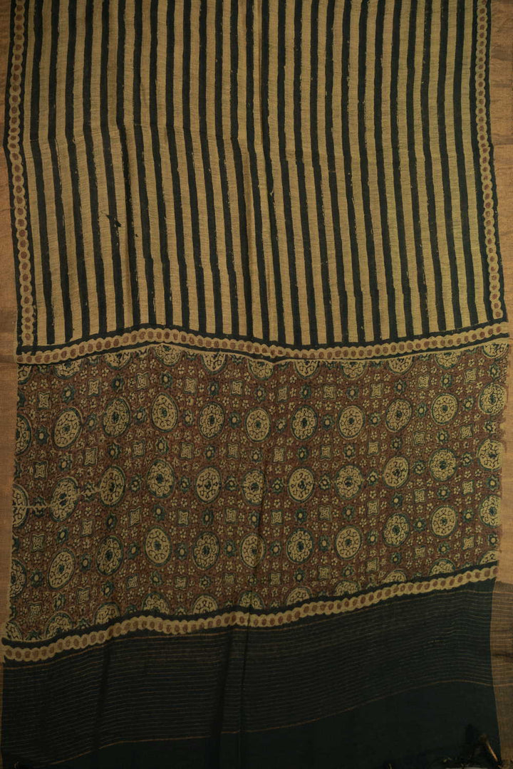 Ajrak Print Suits-Matkatus 
