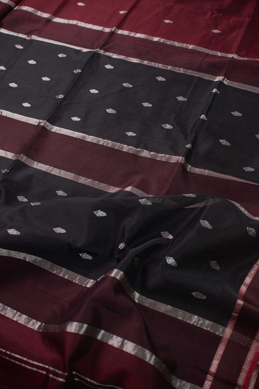 Sarees - Matkatus 