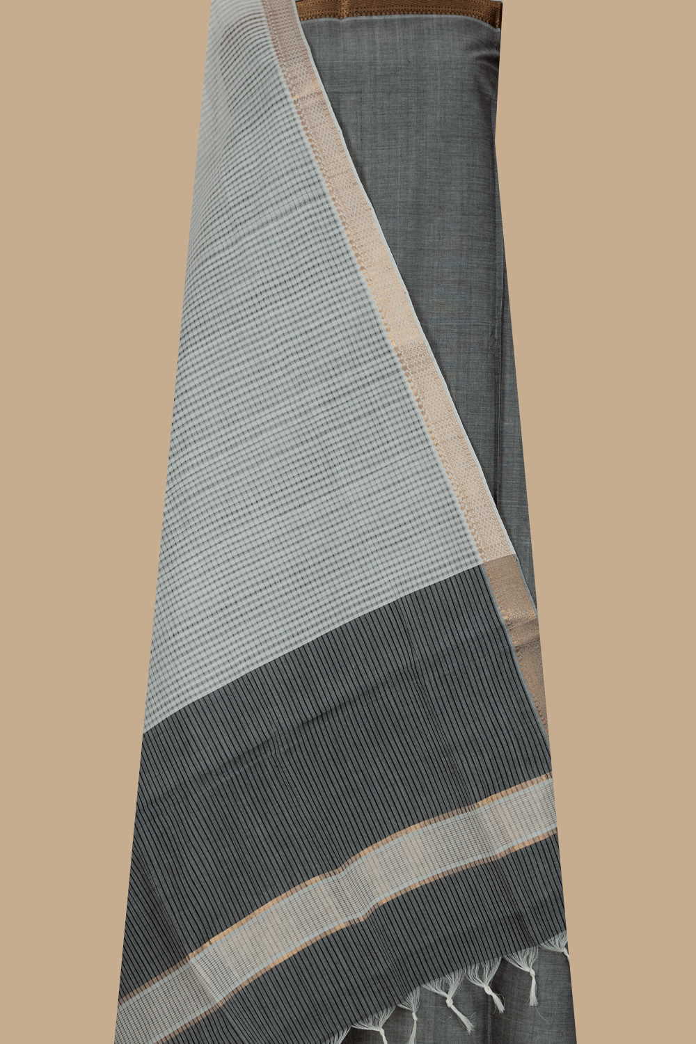 Mangalagiri Suit-Matkatus 