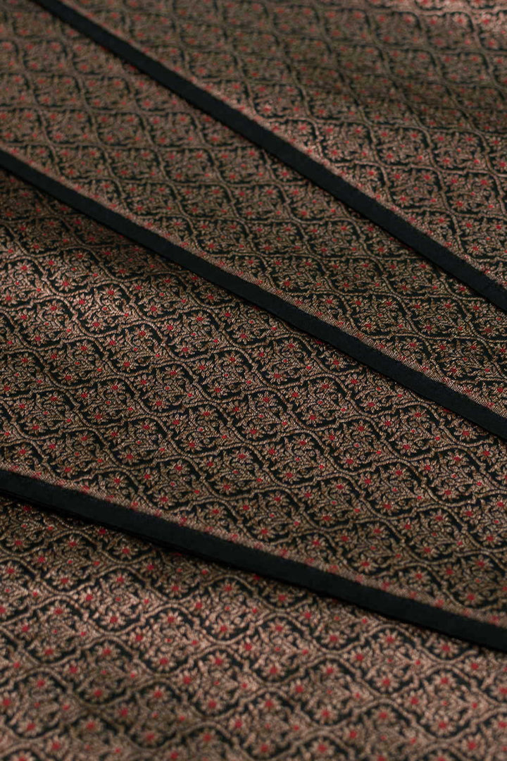 Silk Fabrics-Matkatus 