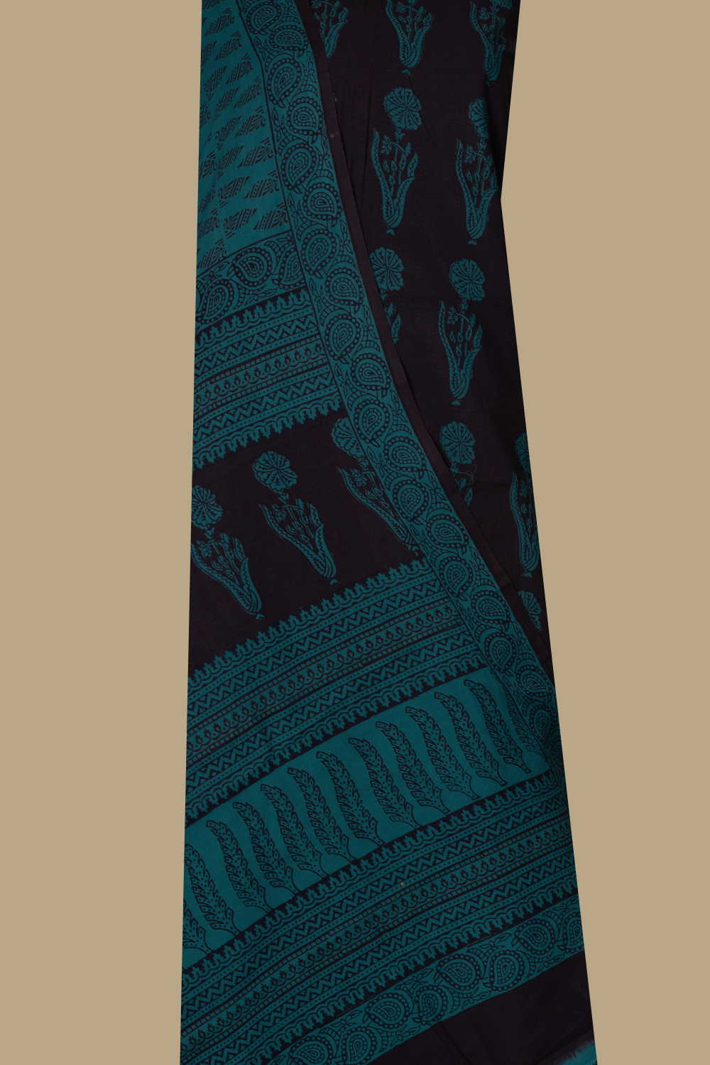 Bagh Suits - Matkatus 