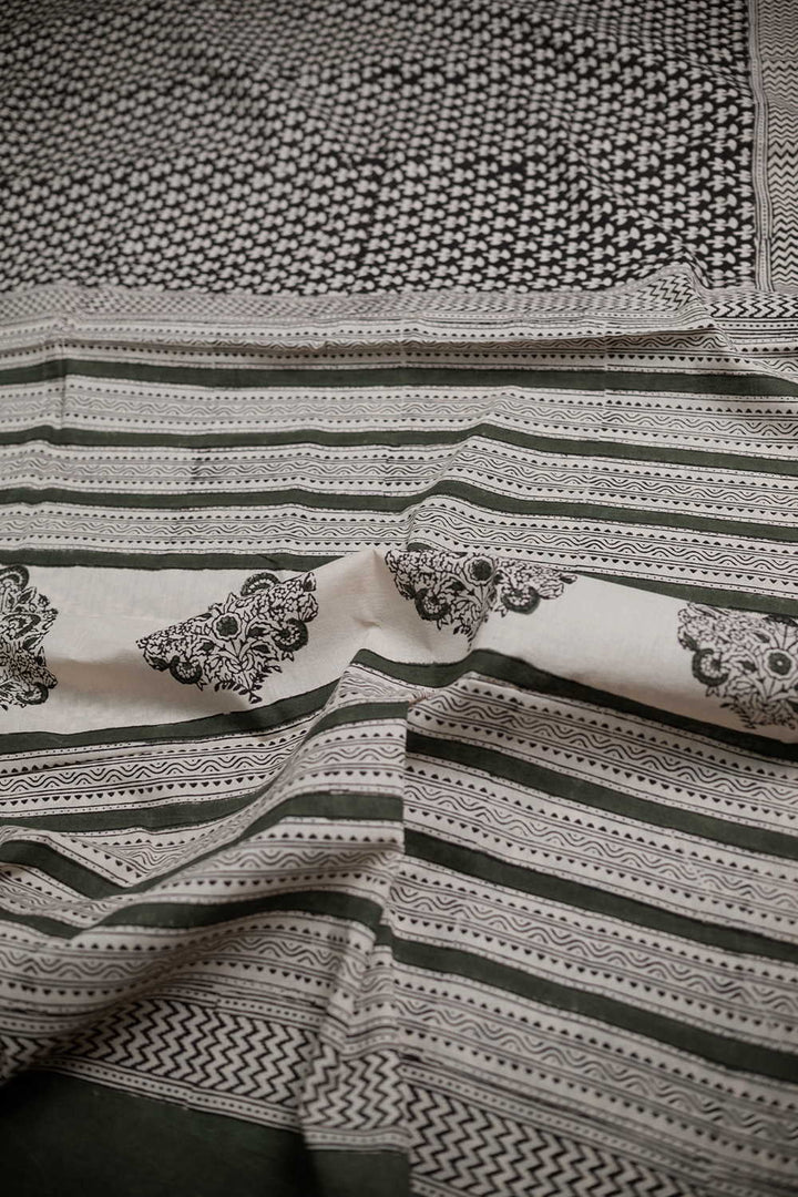 Saree-Matkatus 