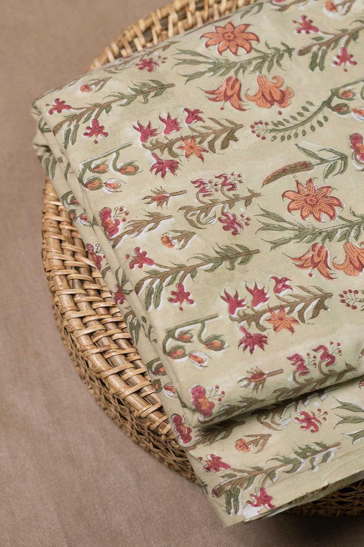 Cotton Fabric - Matkatus 