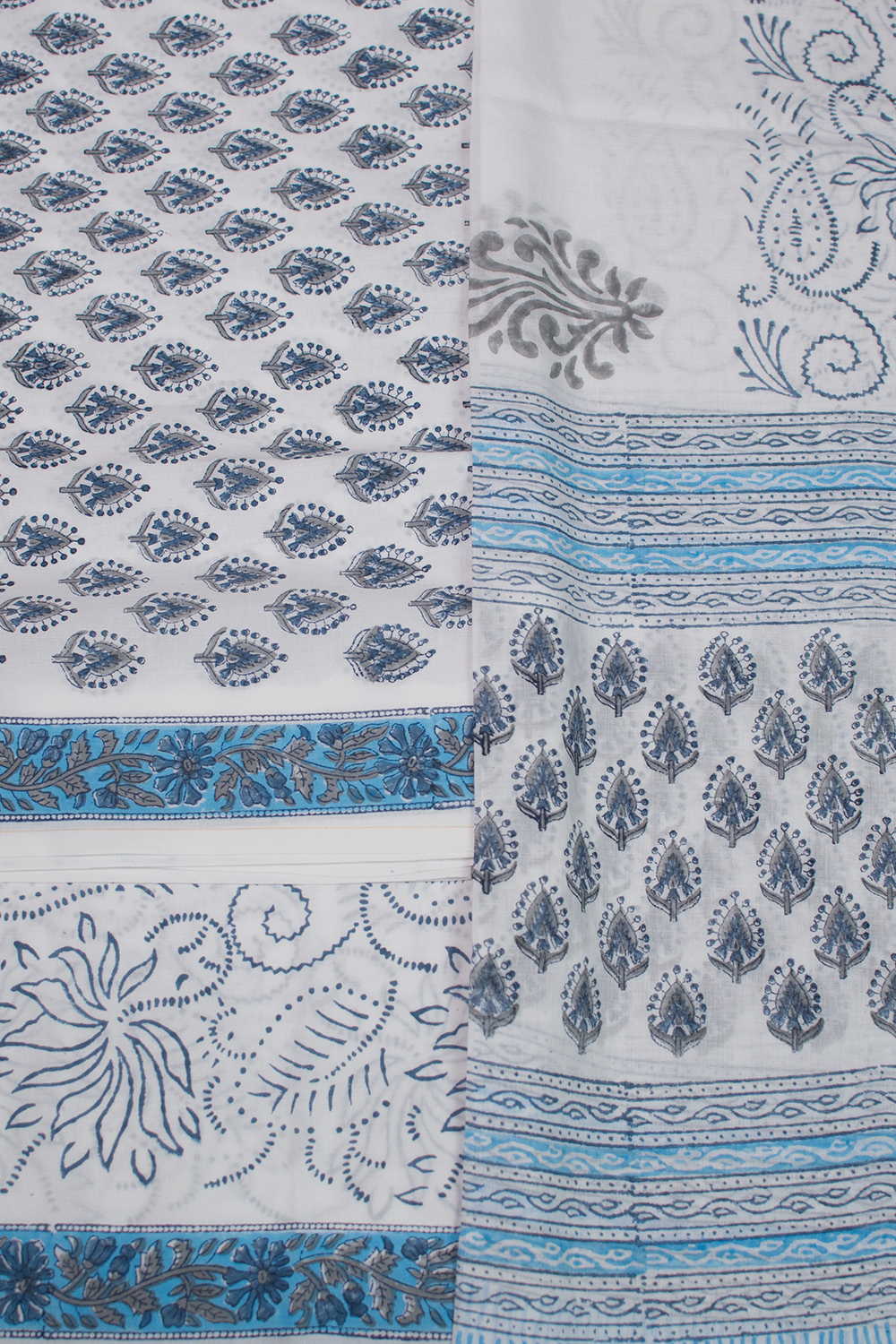 Unstitched Suits - Matkatus