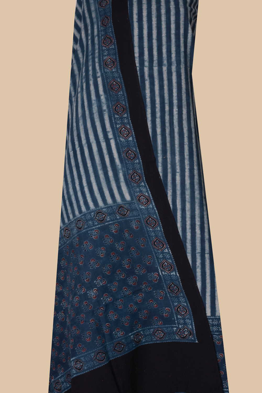 Unstitched Suits-Matkatus 