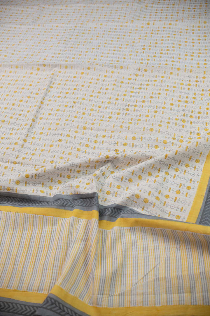 Mul Mul Cotton Saree - Matkatus 