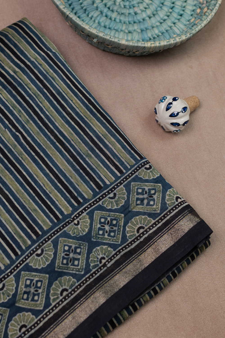 Ajrak Sarees-Matkatus 