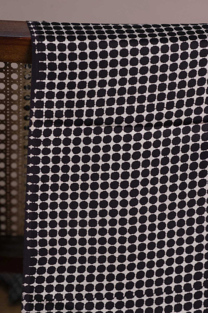 Silk Fabric - Matkatus 