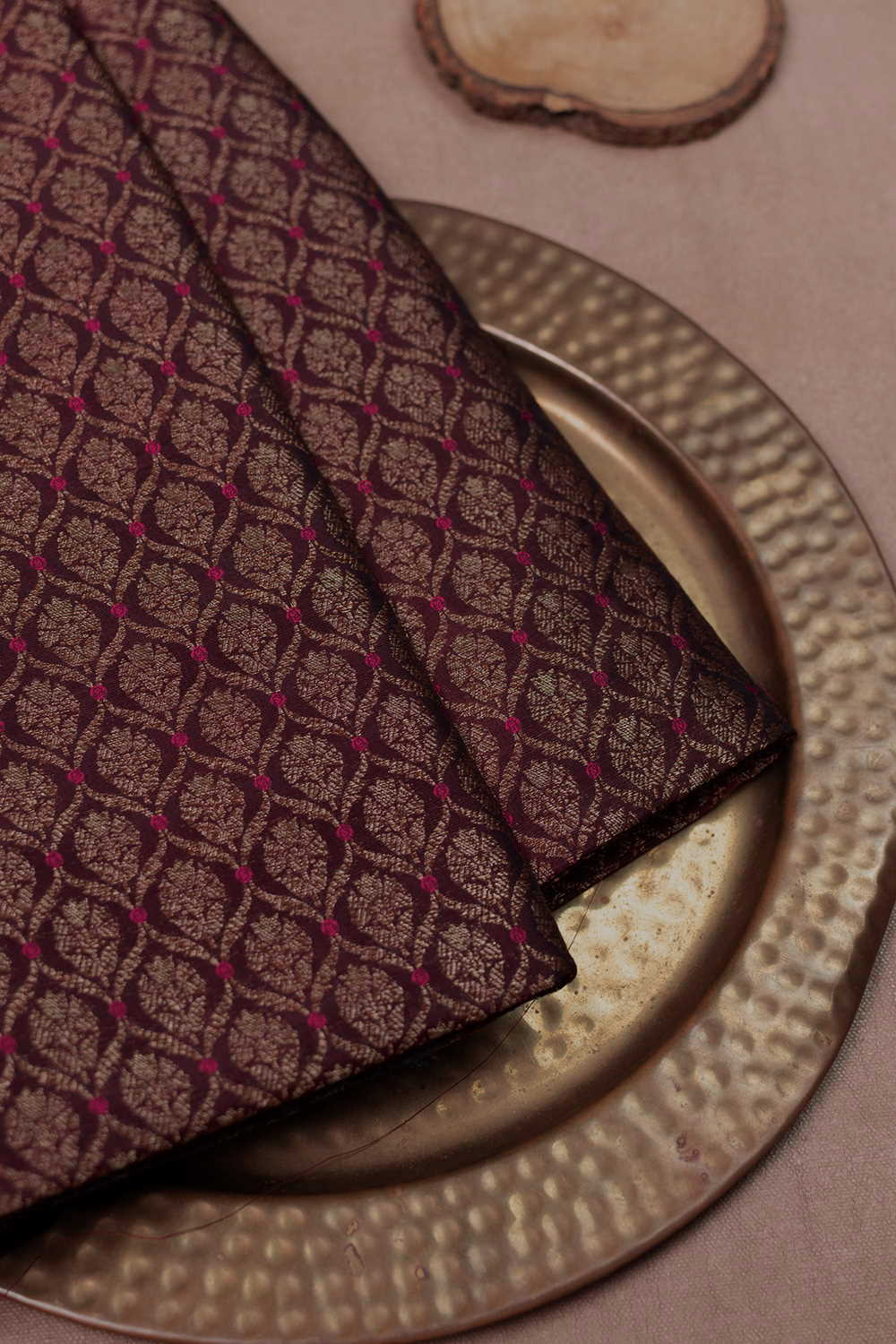 Silk Fabrics-Matkatus 